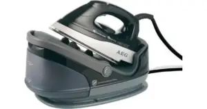 DBS 5558 AEG Steam Iron Stat
