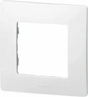 Legrand Niloe Πλαίσιο Διακόπτη 1 Θέσης Κάθετης Τοποθέτησης, λευκό